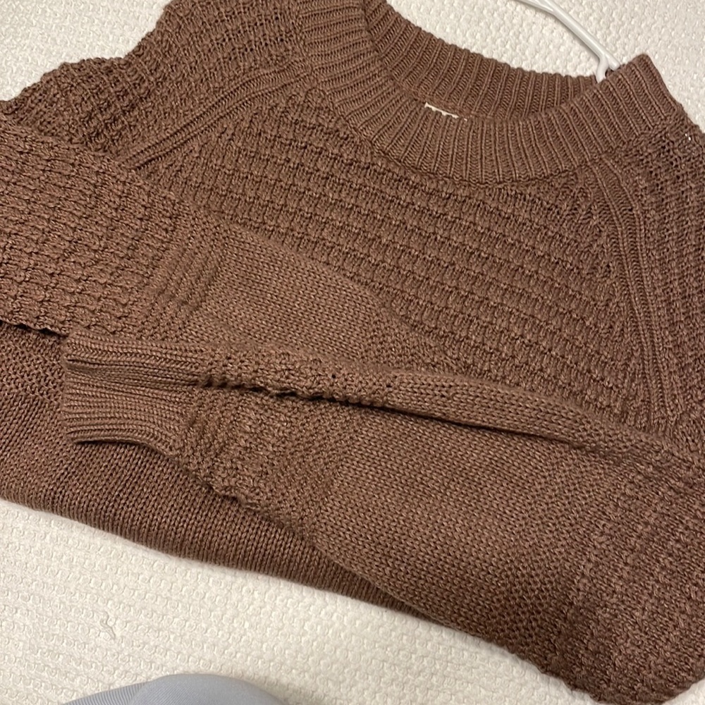 Target crew neck sweater